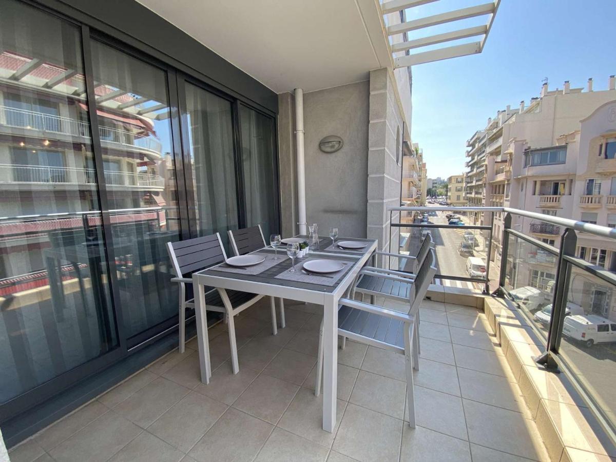 Appartement Climatise 4 Couchages Avec Terrasse Et Parking Securise A Antibes, Proche Port Et Mer - Fr-1-252-180 Luaran gambar